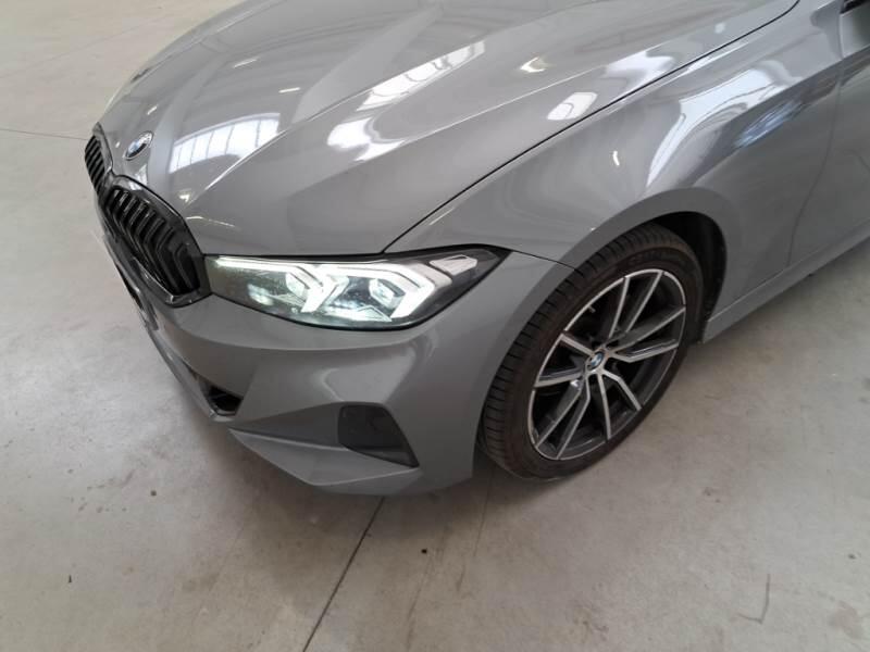 BMW Serie 3 Touring 318D 48V - foto 35