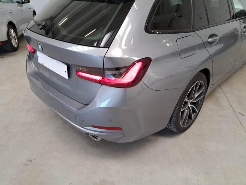 BMW Serie 3 Touring 318D 48V - foto 43
