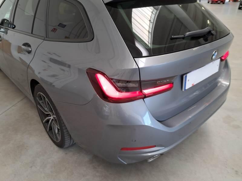 BMW Serie 3 Touring 318D 48V - foto 48
