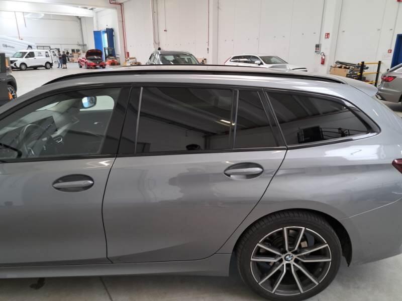 BMW Serie 3 Touring 318D 48V - foto 51