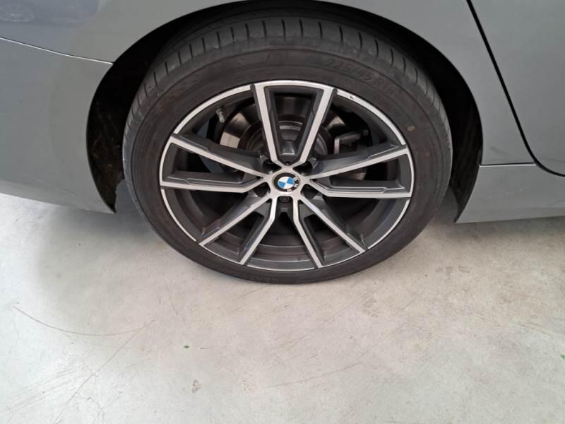 BMW Serie 3 Touring 318D 48V - foto 58