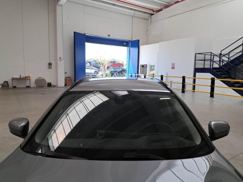 BMW Serie 3 Touring 318D 48V - foto 10