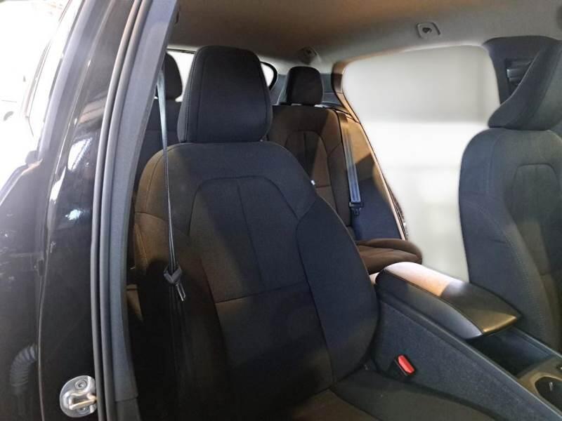 Volvo XC40 T2 AUTOMATICO ESSENTIAL - foto 13