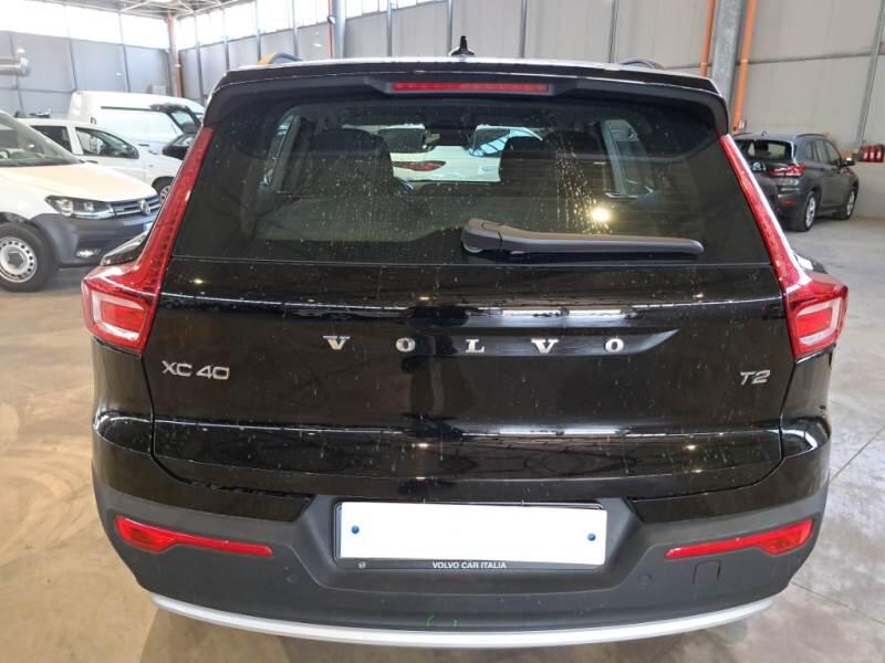 Volvo XC40 T2 AUTOMATICO ESSENTIAL - foto 45