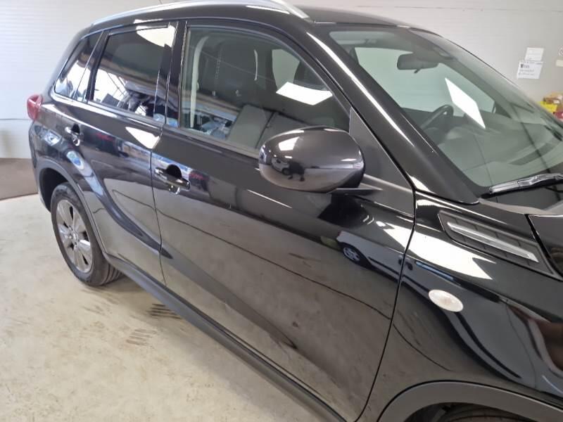 Suzuki Vitara SUV 1.4 BOOSTERJET HYBRID COOL - foto 38