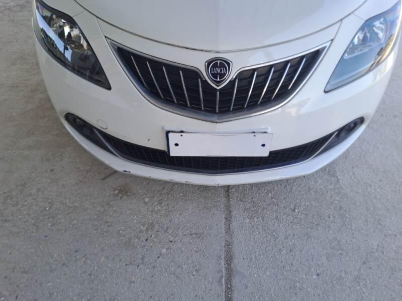 Lancia Ypsilon BERLINA 1.0 FIREFLY 70CV SeS HYBRID GOLD - foto 25