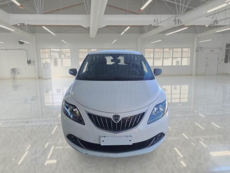 Lancia Ypsilon BERLINA 1.0 FIREFLY 70CV SeS HYBRID GOLD - foto 6
