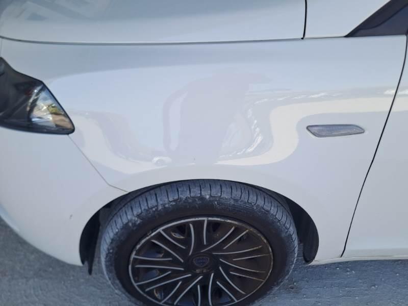 Lancia Ypsilon BERLINA 1.0 FIREFLY 70CV SeS HYBRID GOLD - foto 71