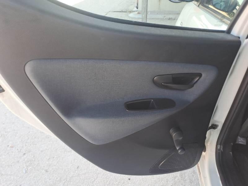 Lancia Ypsilon BERLINA 1.0 FIREFLY 70CV SeS HYBRID GOLD - foto 92