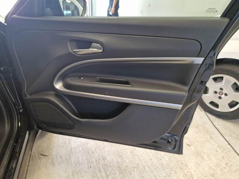 Jeep Avenger SUV 1.2 TURBO SUMMIT - foto 121