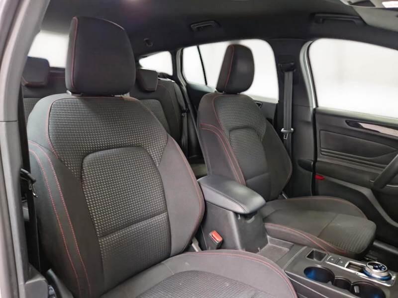 Ford Focus STATION WAGON 1.5 ECOBLUE 115CV STLINE AUTO SW - foto 13