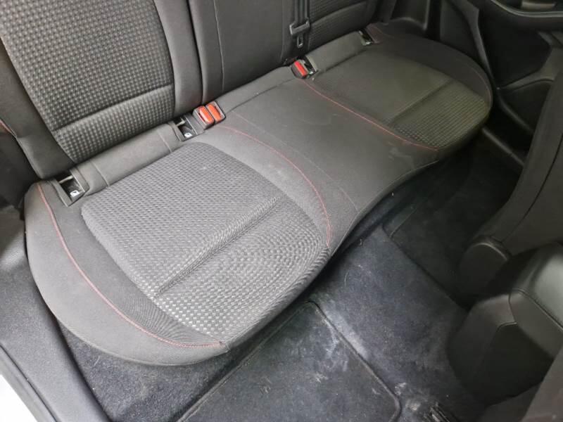 Ford Focus STATION WAGON 1.5 ECOBLUE 115CV STLINE AUTO SW - foto 16