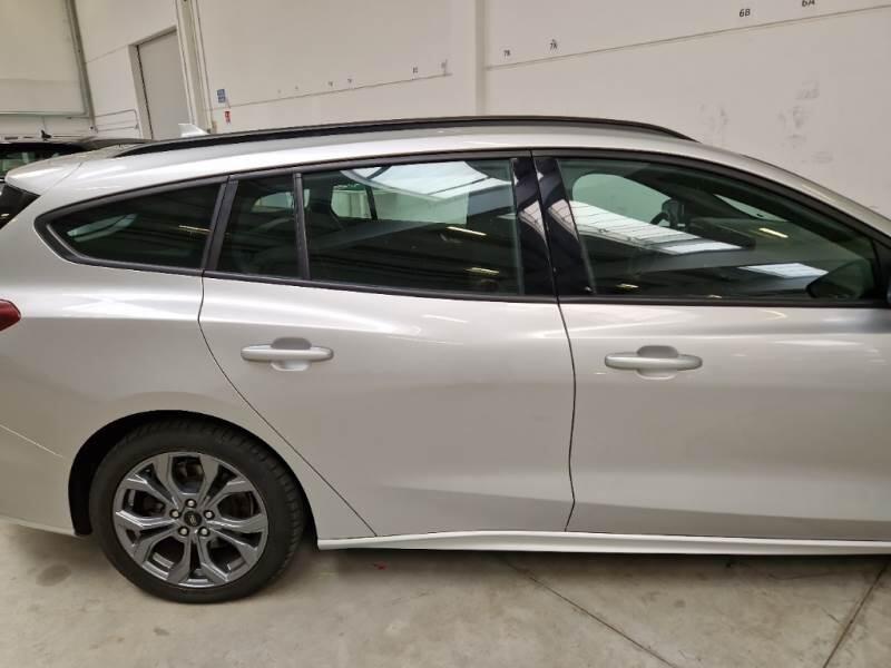 Ford Focus STATION WAGON 1.5 ECOBLUE 115CV STLINE AUTO SW - foto 35