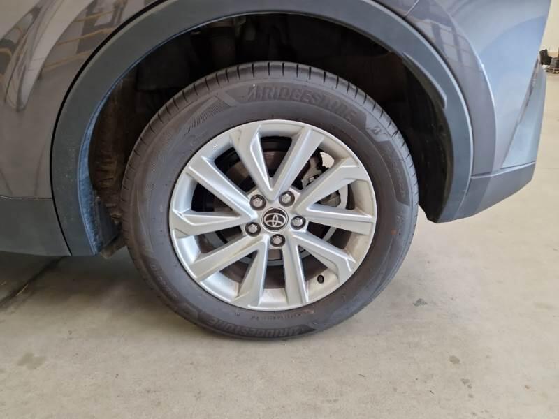 Toyota C-HR SUV 1.8 HV E-CVT ACTIVE - foto 19