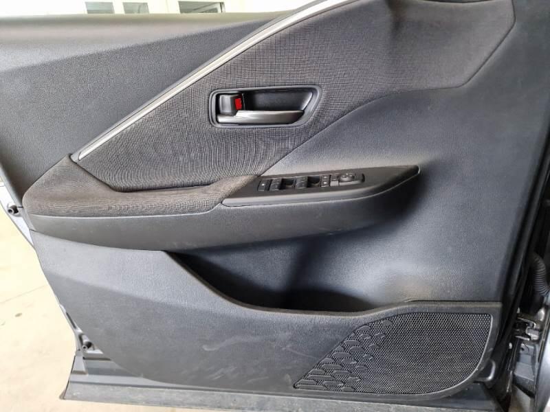 Toyota C-HR SUV 1.8 HV E-CVT ACTIVE - foto 55