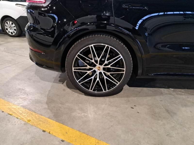 Porsche Cayenne 3.0 V6 E-HYBRID - foto 18