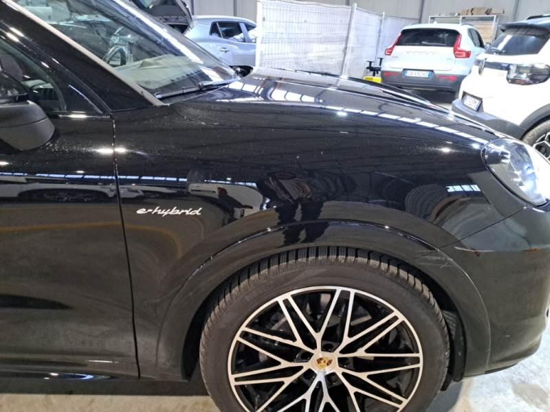Porsche Cayenne 3.0 V6 E-HYBRID - foto 33