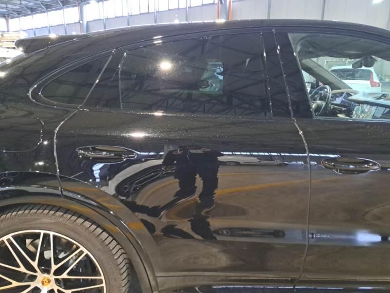 Porsche Cayenne 3.0 V6 E-HYBRID - foto 38