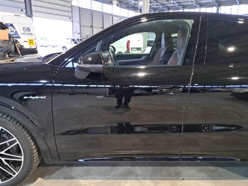 Porsche Cayenne 3.0 V6 E-HYBRID - foto 48