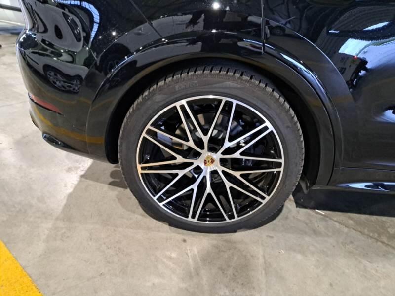 Porsche Cayenne 3.0 V6 E-HYBRID - foto 52