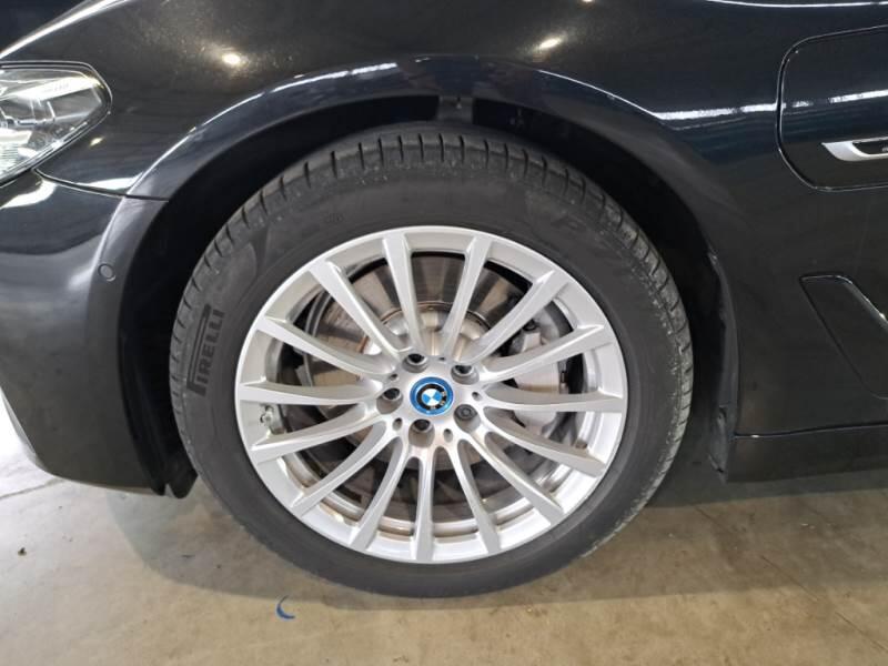 BMW Serie 5 530E XDRIVE BUSINESS AUTO TOURING - foto 20