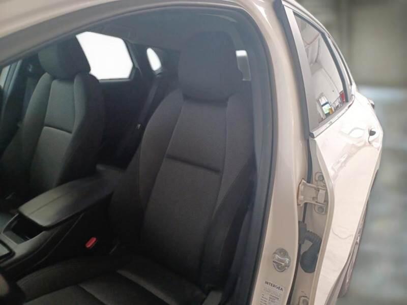 Mazda CX-30 2.0L SKYACTIV-G 122CV M HYBRID EXECUTIVE - foto 11