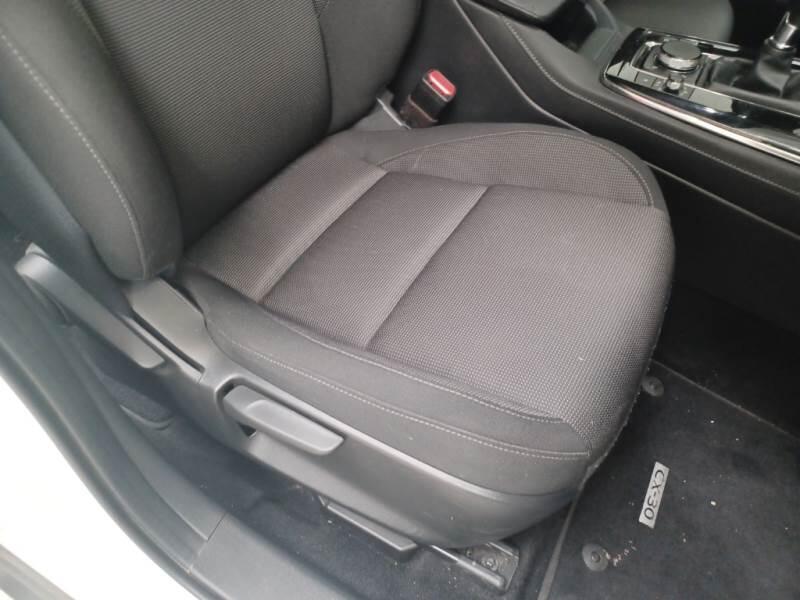 Mazda CX-30 2.0L SKYACTIV-G 122CV M HYBRID EXECUTIVE - foto 14