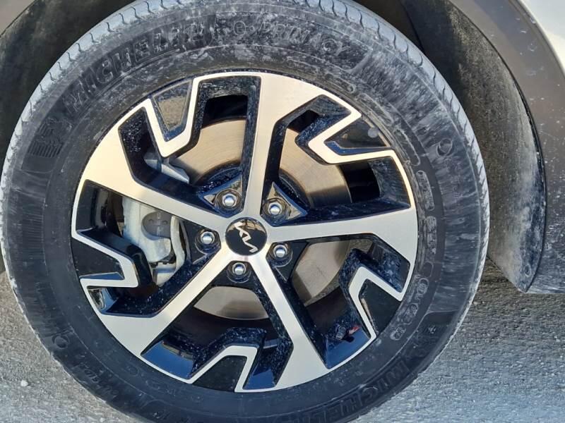 Kia Sportage 1.6 TGDI HEV STYLE 2WD AUTO - foto 20