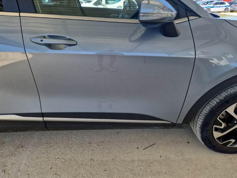 Kia Sportage 1.6 TGDI HEV STYLE 2WD AUTO - foto 27