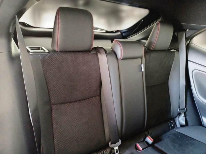 Toyota Yaris-Cross 1.5H (130 CV) E-CVT GR SPORT - foto 15