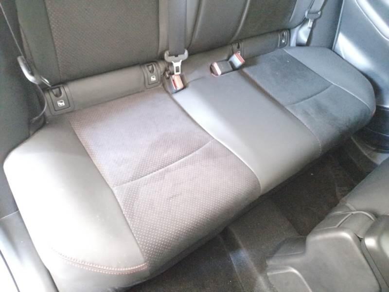 Toyota Yaris-Cross 1.5H (130 CV) E-CVT GR SPORT - foto 16
