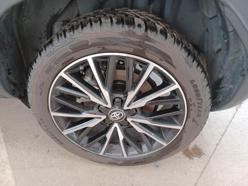 Toyota Yaris-Cross 1.5H (130 CV) E-CVT GR SPORT - foto 19