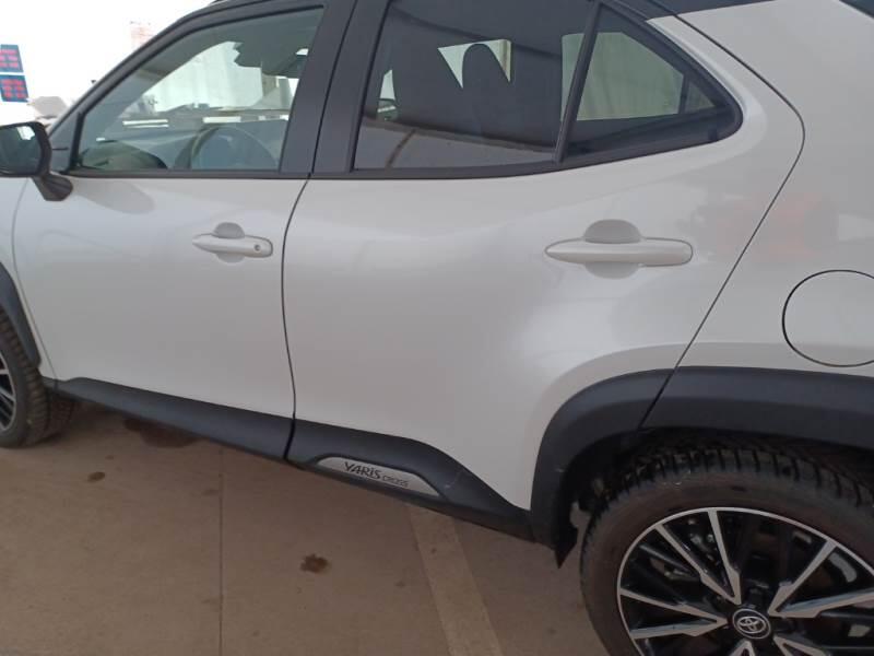 Toyota Yaris-Cross 1.5H (130 CV) E-CVT GR SPORT - foto 33