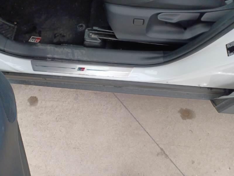 Toyota Yaris-Cross 1.5H (130 CV) E-CVT GR SPORT - foto 42