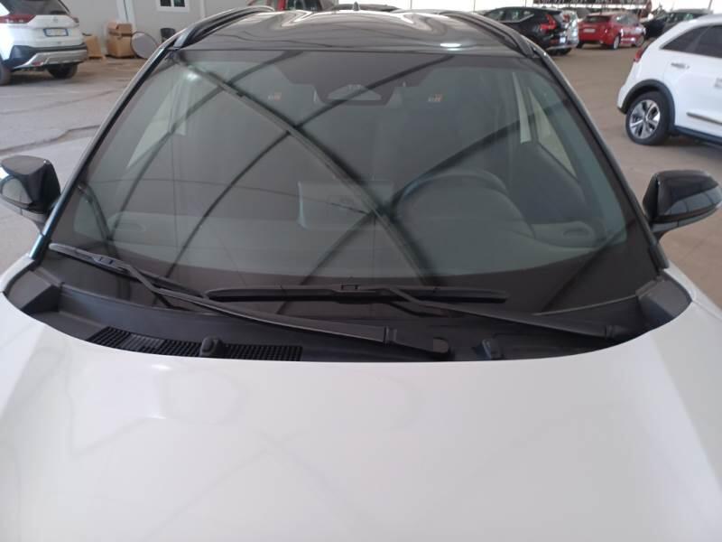 Toyota Yaris-Cross 1.5H (130 CV) E-CVT GR SPORT - foto 10