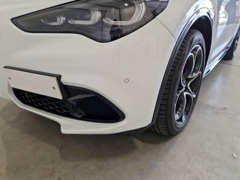 Alfa Romeo Stelvio 2.2 TD 210 CV VELOCE AT8 Q4 - foto 33