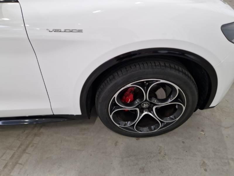 Alfa Romeo Stelvio 2.2 TD 210 CV VELOCE AT8 Q4 - foto 37