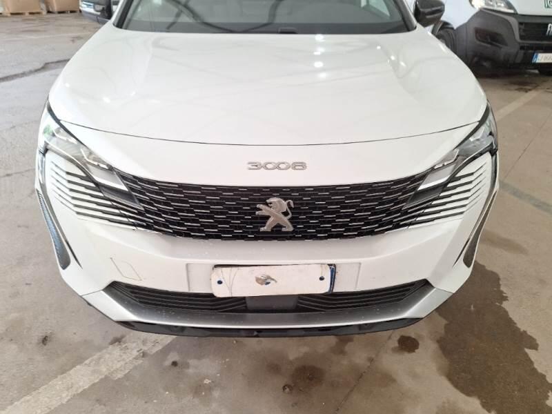 Peugeot 3008 BLUEHDI 130 EAT8 SeS ALLURE - foto 25