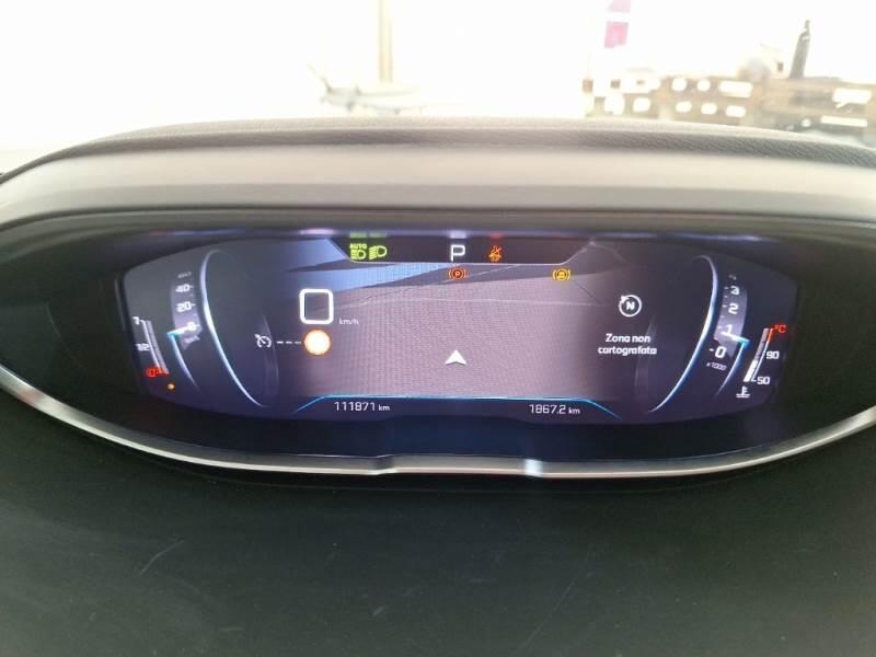 Peugeot 3008 BLUEHDI 130 EAT8 SeS ALLURE - foto 4