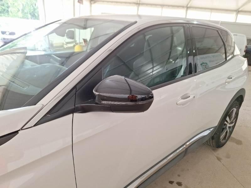 Peugeot 3008 BLUEHDI 130 EAT8 SeS ALLURE - foto 57