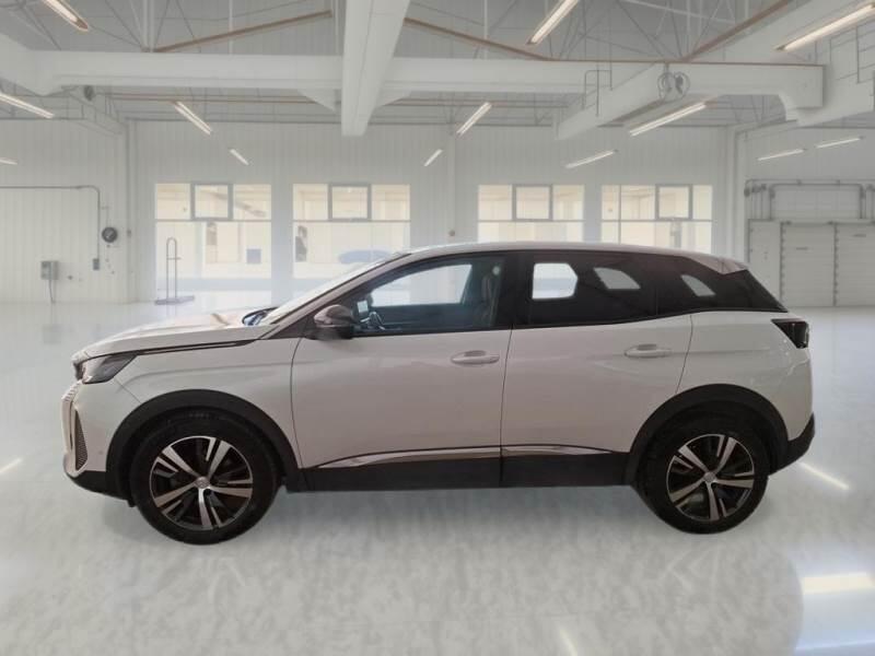 Peugeot 3008 BLUEHDI 130 EAT8 SeS ALLURE - foto 8