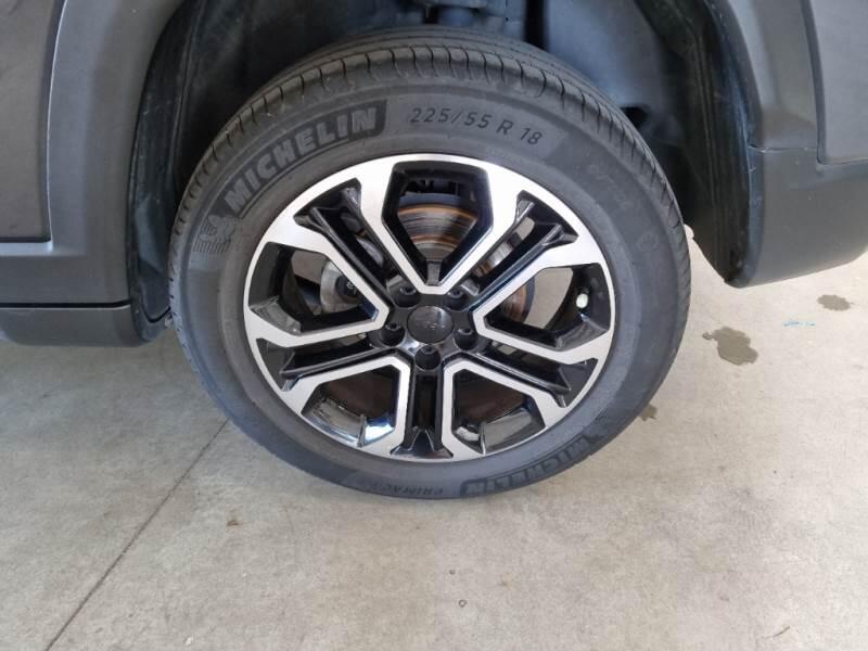 Jeep Compass 1.6 MJET II 96KW LIMITED - foto 62