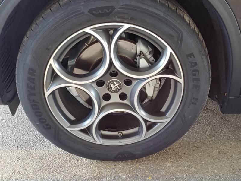 Alfa Romeo Stelvio 2.2 TD 210 CV SPRINT AT8 Q4 - foto 18