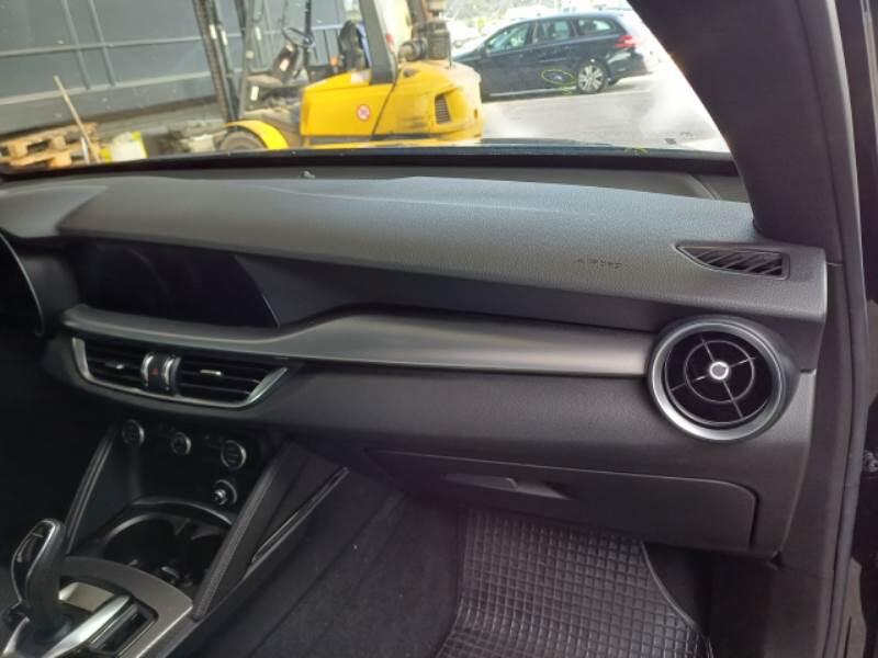Alfa Romeo Stelvio 2.2 TD 210 CV SPRINT AT8 Q4 - foto 90