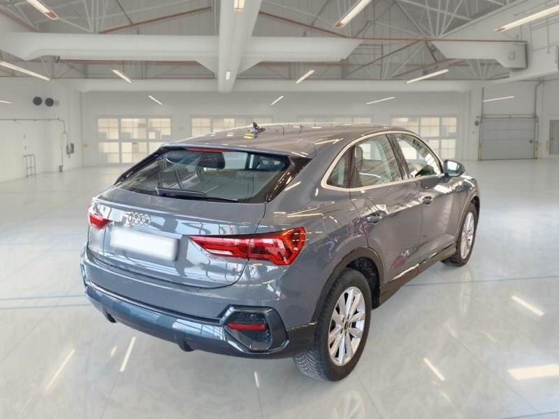 Audi Q3 35 TDI S TRONIC BUSINESS PLUS - foto 2
