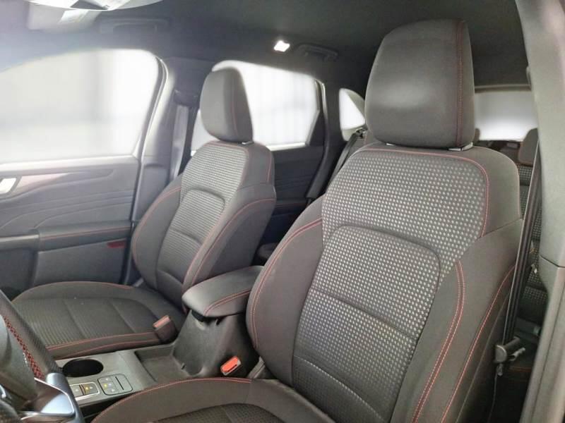 Ford Kuga 2.0 ECOBLUE 120CV 2WD ST-LINE AUTO - foto 11