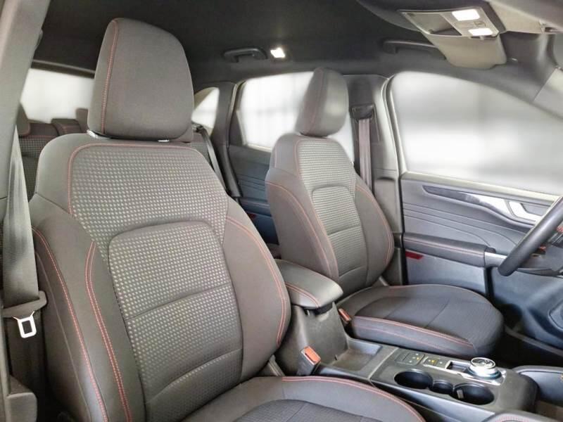 Ford Kuga 2.0 ECOBLUE 120CV 2WD ST-LINE AUTO - foto 13
