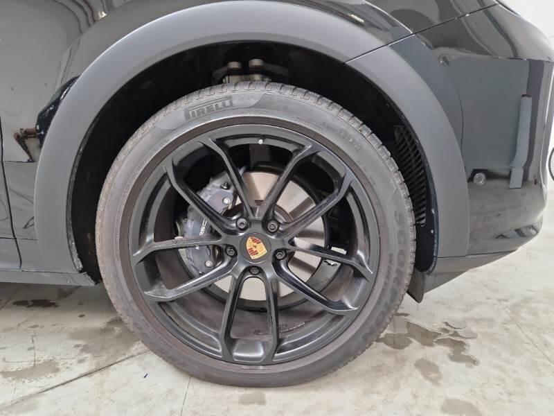 Porsche Cayenne 3.0 V6 - foto 17
