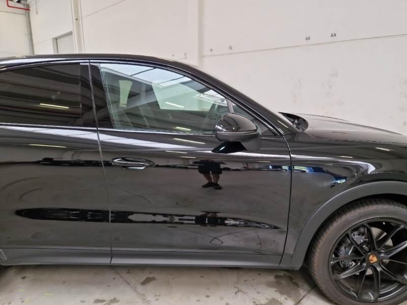 Porsche Cayenne 3.0 V6 - foto 37