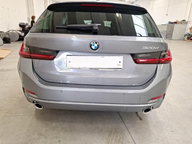BMW Serie 3 Touring 320D 48V TOURING AUTO - foto 32